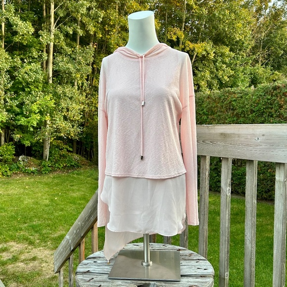 Frank Lyman ⎮ Hooded long sleeve top - Picture 1 of 8